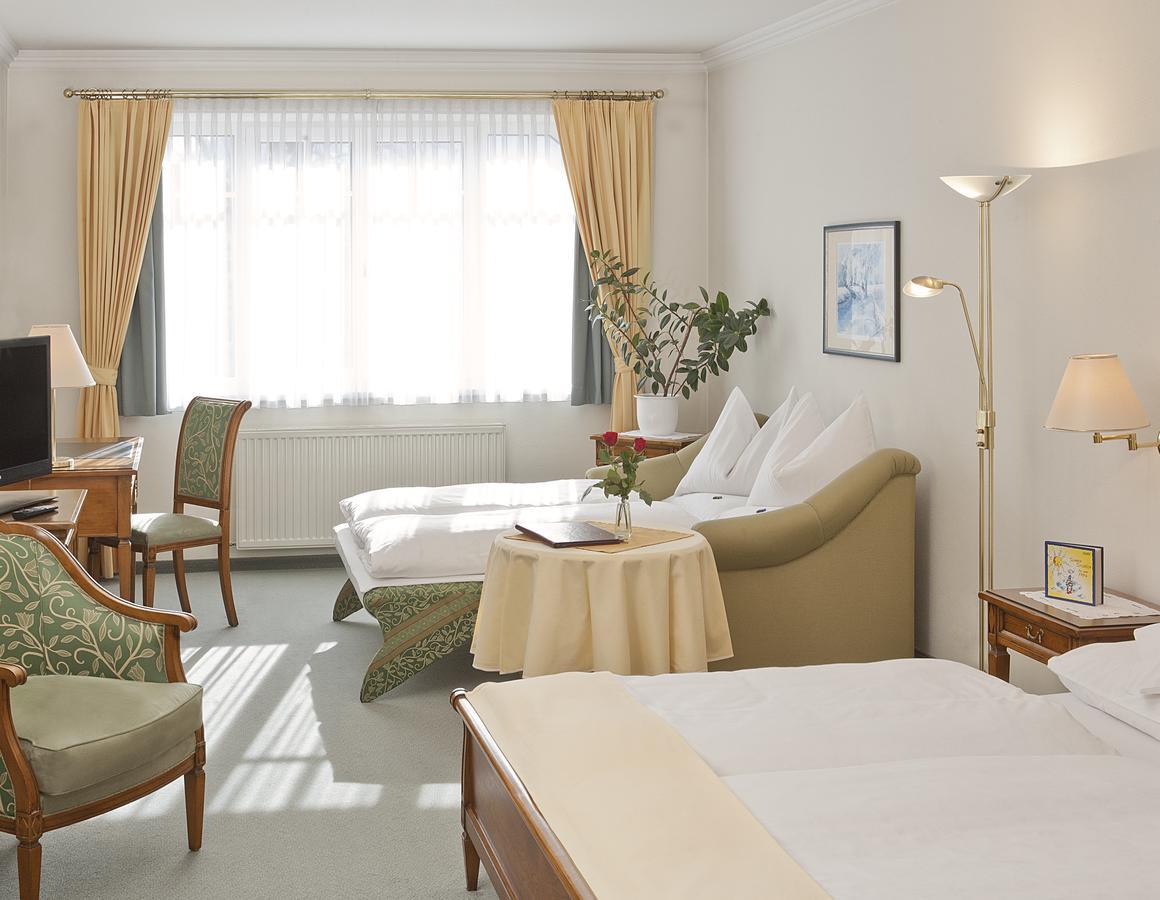 Hotel Leitnerbrau モントゼー エクステリア 写真